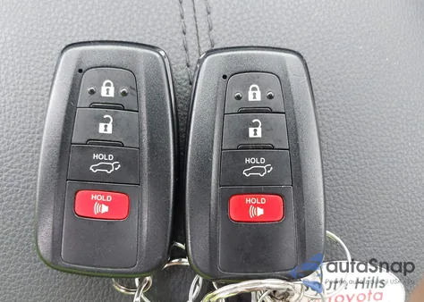 2021 Toyota Rav4 Xle Premium from USA, damaged, VIN JTMA1RFV8MD069137